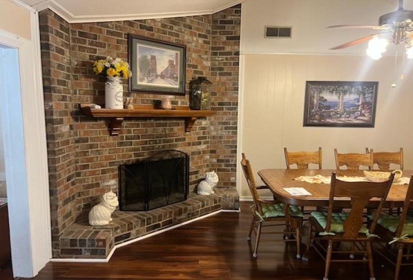 6266 LEDGEWOOD LN, Bartlett, Tennessee 38135, 3 Bedroom Bedrooms, 8 Room Rooms,2 BathroomBathrooms,Residential,For Sale,LEDGEWOOD,0,10229344