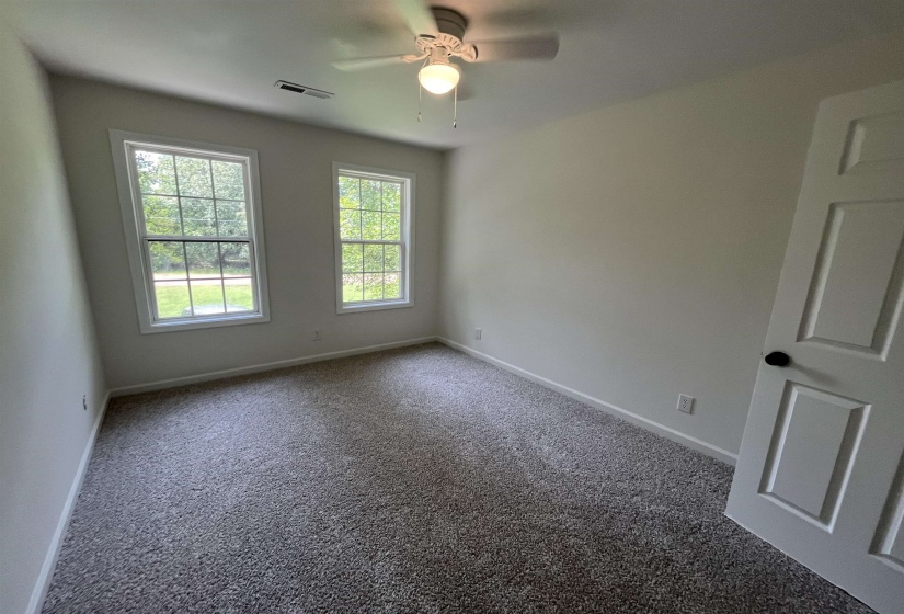 200 FAIRWAY DR, Saulsbury, Tennessee 38067, 3 Bedroom Bedrooms, 7 Room Rooms,2.1 BathroomBathrooms,Residential,For Sale,FAIRWAY,0,10229347