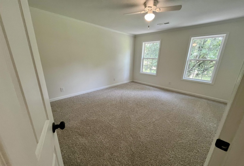 200 FAIRWAY DR, Saulsbury, Tennessee 38067, 3 Bedroom Bedrooms, 7 Room Rooms,2.1 BathroomBathrooms,Residential,For Sale,FAIRWAY,0,10229347