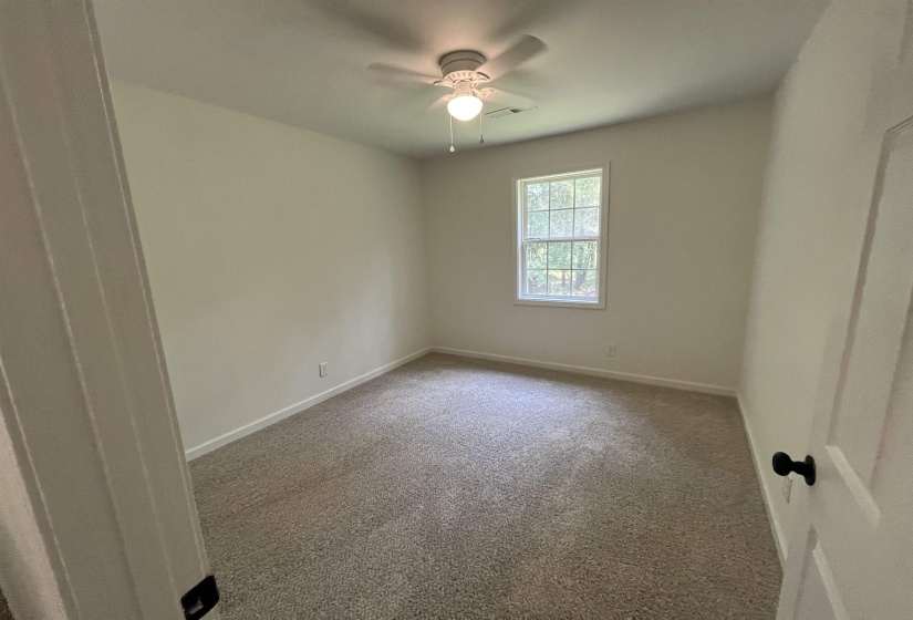 200 FAIRWAY DR, Saulsbury, Tennessee 38067, 3 Bedroom Bedrooms, 7 Room Rooms,2.1 BathroomBathrooms,Residential,For Sale,FAIRWAY,0,10229347