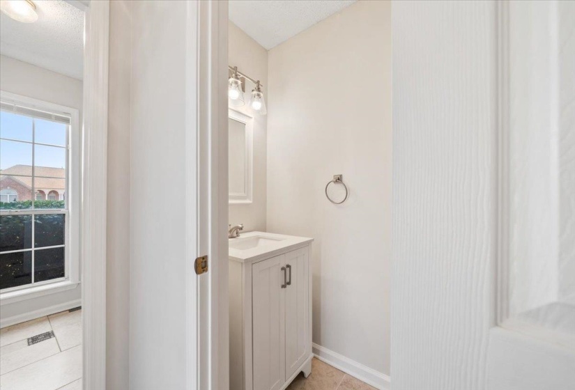4715 OAK HARBOUR TRCE, Millington, Tennessee 38053, 6 Bedroom Bedrooms, 11 Room Rooms,4.1 BathroomBathrooms,Residential,For Sale,OAK HARBOUR,0,10229348