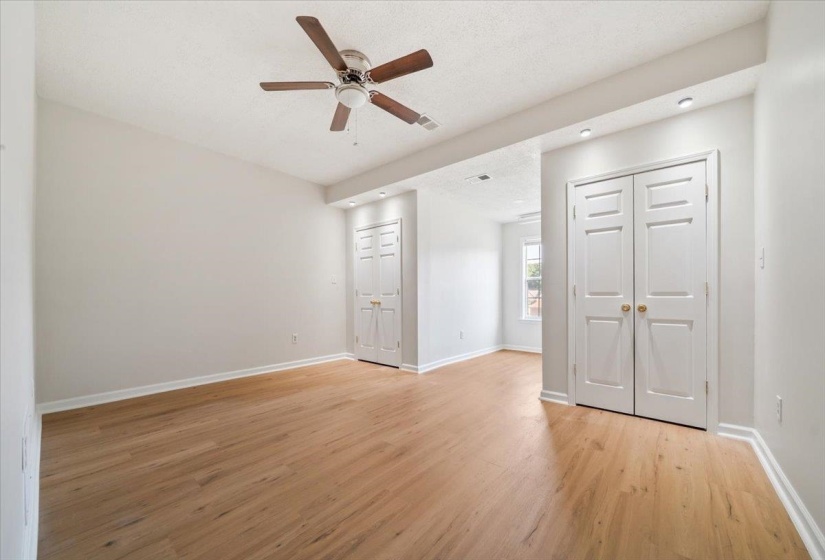 4715 OAK HARBOUR TRCE, Millington, Tennessee 38053, 6 Bedroom Bedrooms, 11 Room Rooms,4.1 BathroomBathrooms,Residential,For Sale,OAK HARBOUR,0,10229348