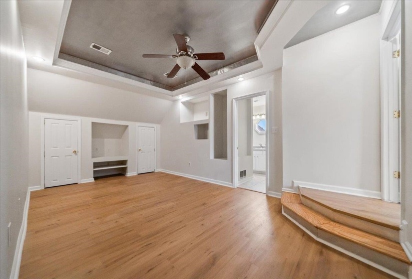 4715 OAK HARBOUR TRCE, Millington, Tennessee 38053, 6 Bedroom Bedrooms, 11 Room Rooms,4.1 BathroomBathrooms,Residential,For Sale,OAK HARBOUR,0,10229348