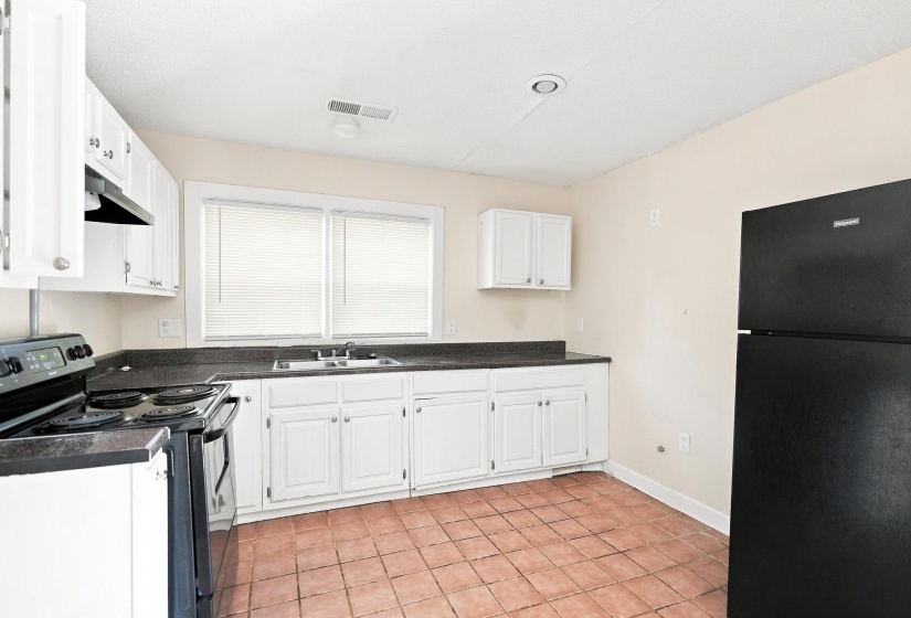 4158 AGATE CV, Memphis, Tennessee 38127, 4 Bedroom Bedrooms, 6 Room Rooms,1 BathroomBathrooms,Residential,For Sale,AGATE,0,10229350