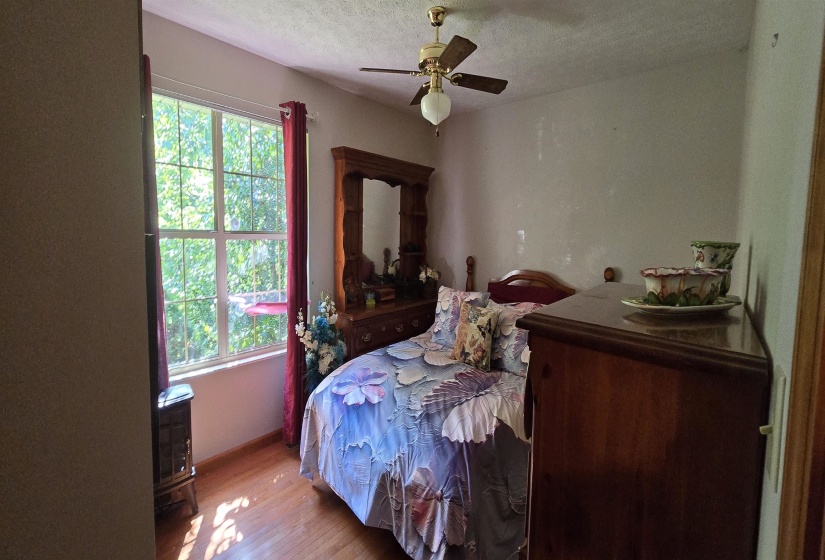 296 BATTLEFIELD DR, Dandridge, Tennessee 37725, 3 Bedroom Bedrooms, 7 Room Rooms,2 BathroomBathrooms,Residential,For Sale,BATTLEFIELD,0,10229351