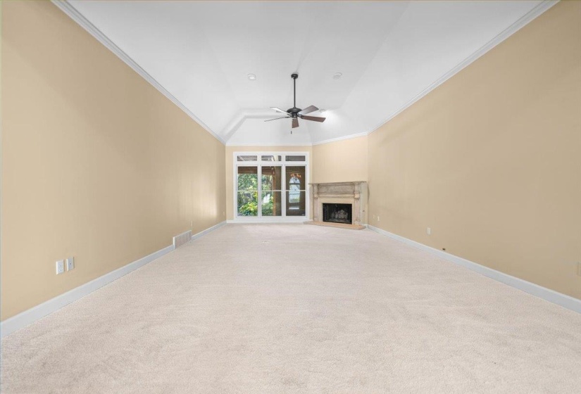 2506 EAGLERIDGE LN, Memphis, Tennessee 38016, 3 Bedroom Bedrooms, 7 Room Rooms,2.1 BathroomBathrooms,Residential,For Sale,EAGLERIDGE,0,10229352