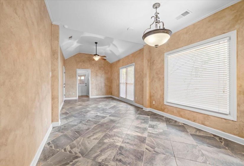 2506 EAGLERIDGE LN, Memphis, Tennessee 38016, 3 Bedroom Bedrooms, 7 Room Rooms,2.1 BathroomBathrooms,Residential,For Sale,EAGLERIDGE,0,10229352