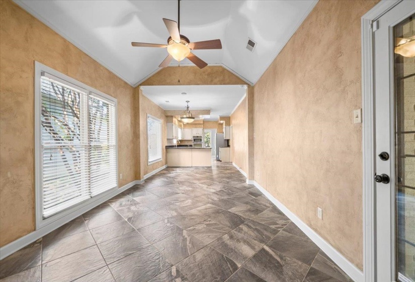 2506 EAGLERIDGE LN, Memphis, Tennessee 38016, 3 Bedroom Bedrooms, 7 Room Rooms,2.1 BathroomBathrooms,Residential,For Sale,EAGLERIDGE,0,10229352