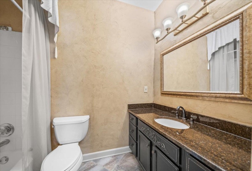 2506 EAGLERIDGE LN, Memphis, Tennessee 38016, 3 Bedroom Bedrooms, 7 Room Rooms,2.1 BathroomBathrooms,Residential,For Sale,EAGLERIDGE,0,10229352