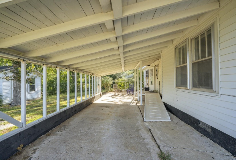 340 OAK ST, Savannah, Tennessee 38372, 2 Bedroom Bedrooms, 7 Room Rooms,1 BathroomBathrooms,Residential,For Sale,OAK,0,10229354