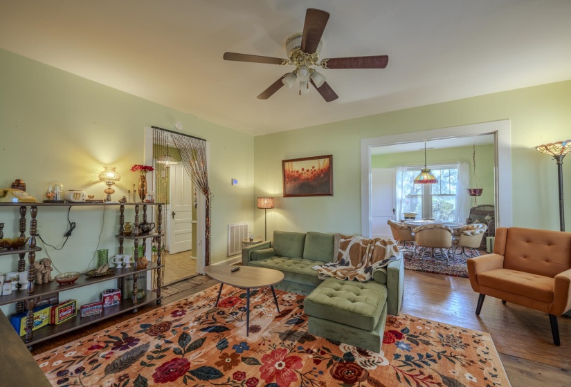 340 OAK ST, Savannah, Tennessee 38372, 2 Bedroom Bedrooms, 7 Room Rooms,1 BathroomBathrooms,Residential,For Sale,OAK,0,10229354