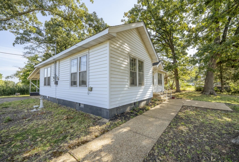 340 OAK ST, Savannah, Tennessee 38372, 2 Bedroom Bedrooms, 7 Room Rooms,1 BathroomBathrooms,Residential,For Sale,OAK,0,10229354