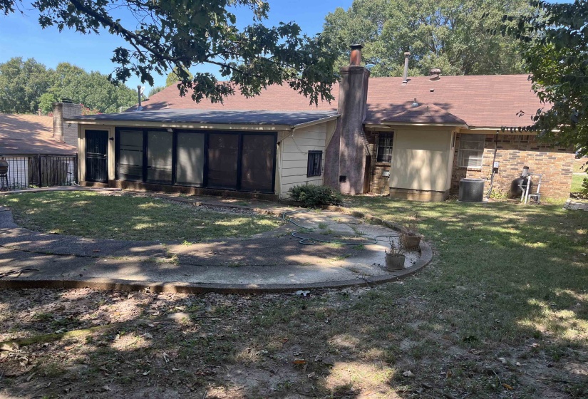 5383 PATRICK HENRY DR, Memphis, Tennessee 38134, 3 Bedroom Bedrooms, 8 Room Rooms,2 BathroomBathrooms,Residential,For Sale,PATRICK HENRY,0,10229355