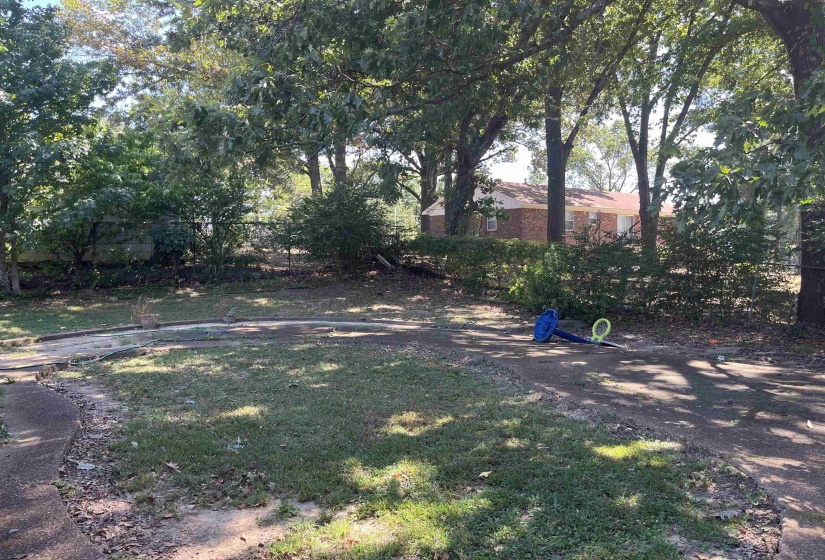 5383 PATRICK HENRY DR, Memphis, Tennessee 38134, 3 Bedroom Bedrooms, 8 Room Rooms,2 BathroomBathrooms,Residential,For Sale,PATRICK HENRY,0,10229355