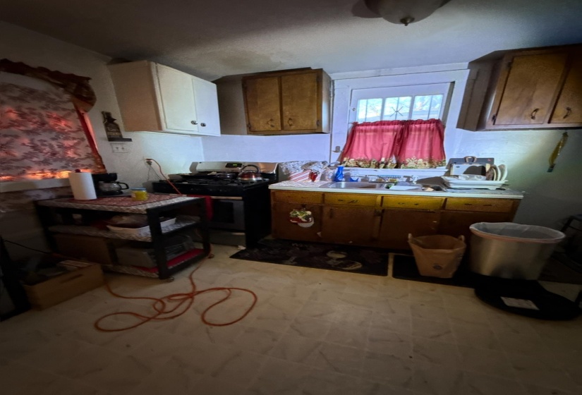 593 HARRELL ST, Memphis, Tennessee 38112, 2 Bedroom Bedrooms, 5 Room Rooms,1 BathroomBathrooms,Residential,For Sale,HARRELL,0,10229291