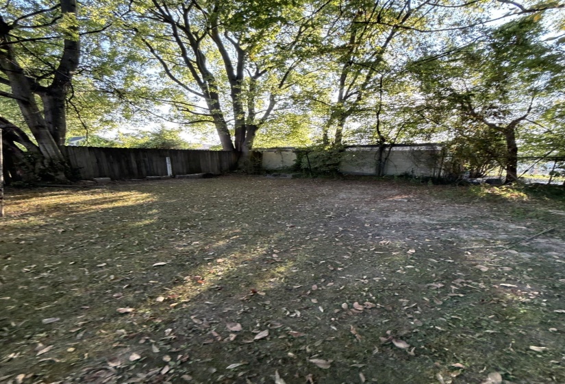 593 HARRELL ST, Memphis, Tennessee 38112, 2 Bedroom Bedrooms, 5 Room Rooms,1 BathroomBathrooms,Residential,For Sale,HARRELL,0,10229291