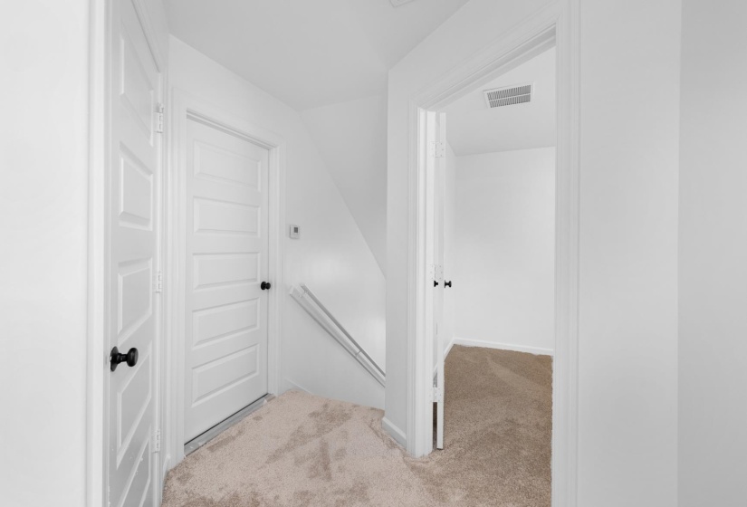 1534 DELMONT RD, Memphis, Tennessee 38117, 4 Bedroom Bedrooms, 6 Room Rooms,2.1 BathroomBathrooms,Residential,For Sale,DELMONT,0,10229324