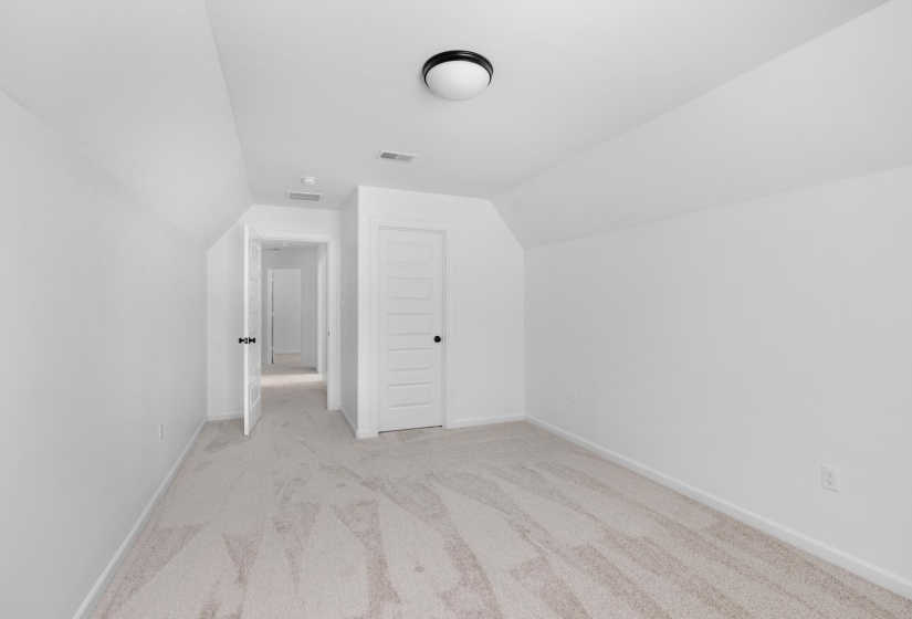 1534 DELMONT RD, Memphis, Tennessee 38117, 4 Bedroom Bedrooms, 6 Room Rooms,2.1 BathroomBathrooms,Residential,For Sale,DELMONT,0,10229324