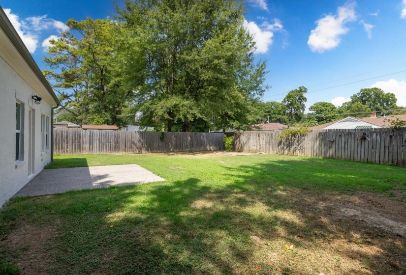 1534 DELMONT RD, Memphis, Tennessee 38117, 4 Bedroom Bedrooms, 6 Room Rooms,2.1 BathroomBathrooms,Residential,For Sale,DELMONT,0,10229324
