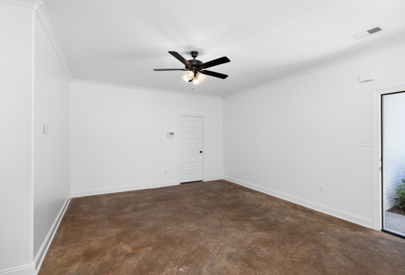 1534 DELMONT RD, Memphis, Tennessee 38117, 4 Bedroom Bedrooms, 6 Room Rooms,2.1 BathroomBathrooms,Residential,For Sale,DELMONT,0,10229324