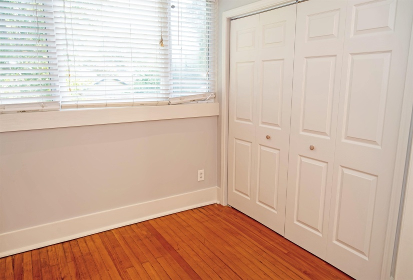 1971 VINTON AVE, Memphis, Tennessee 38104, 5 Bedroom Bedrooms, 8 Room Rooms,2 BathroomBathrooms,Residential,For Sale,VINTON,0,10229325
