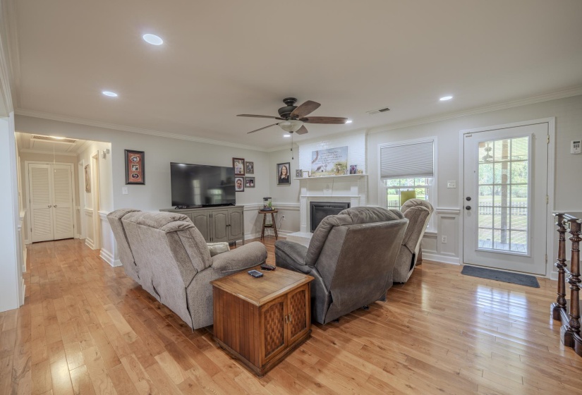 60 AVALON PL, Savannah, Tennessee 38372, 3 Bedroom Bedrooms, 10 Room Rooms,2 BathroomBathrooms,Residential,For Sale,AVALON,0,10229326