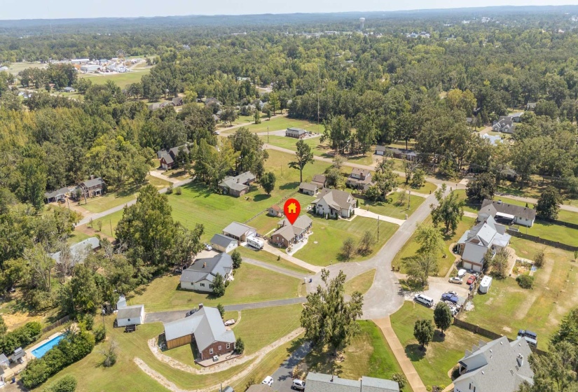 60 AVALON PL, Savannah, Tennessee 38372, 3 Bedroom Bedrooms, 10 Room Rooms,2 BathroomBathrooms,Residential,For Sale,AVALON,0,10229326