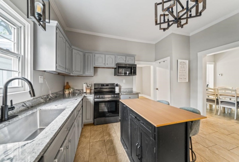 805 MAIN ST, Covington, Tennessee 38019, 4 Bedroom Bedrooms, 7 Room Rooms,2 BathroomBathrooms,Residential,For Sale,MAIN,0,10229327
