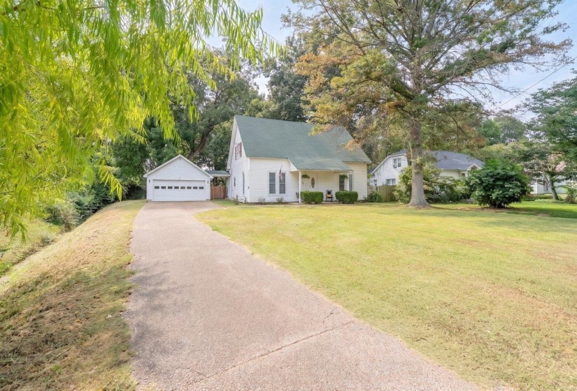 805 MAIN ST, Covington, Tennessee 38019, 4 Bedroom Bedrooms, 7 Room Rooms,2 BathroomBathrooms,Residential,For Sale,MAIN,0,10229327