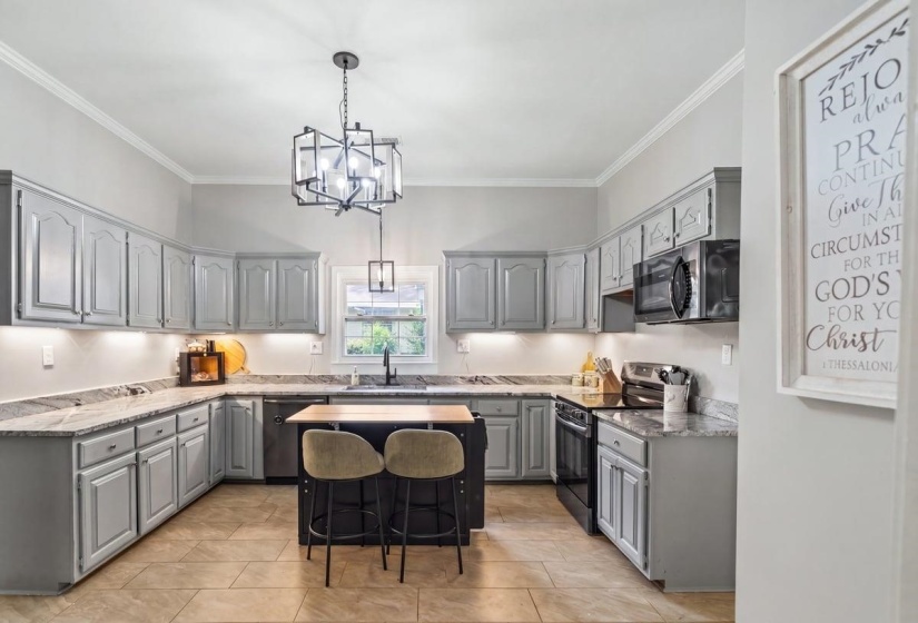 805 MAIN ST, Covington, Tennessee 38019, 4 Bedroom Bedrooms, 7 Room Rooms,2 BathroomBathrooms,Residential,For Sale,MAIN,0,10229327