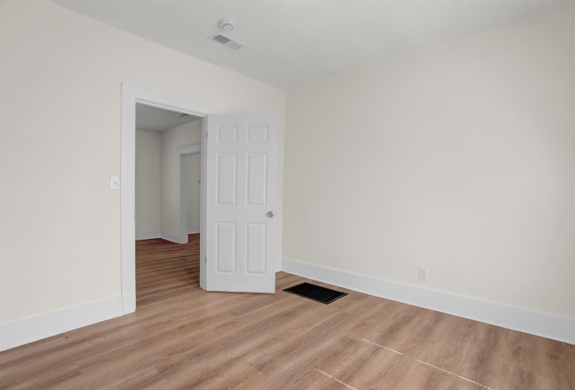 3391 ROCKWOOD AVE, Memphis, Tennessee 38122, 2 Bedroom Bedrooms, 5 Room Rooms,1 BathroomBathrooms,Residential,For Sale,ROCKWOOD,0,10229328