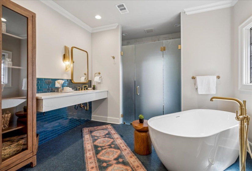 4363 CHERRY PLACE DR, Memphis, Tennessee 38117, 3 Bedroom Bedrooms, 6 Room Rooms,2.1 BathroomBathrooms,Residential,For Sale,CHERRY PLACE,0,10229330