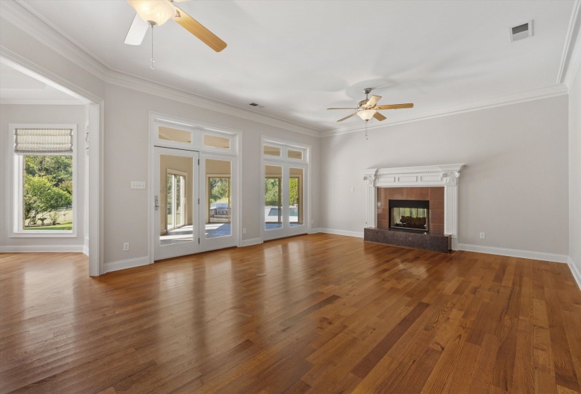 8676 OLD CREEK RD, Unincorporated, Tennessee 38125, 5 Bedroom Bedrooms, 14 Room Rooms,4.2 BathroomBathrooms,Residential,For Sale,OLD CREEK,0,10229334