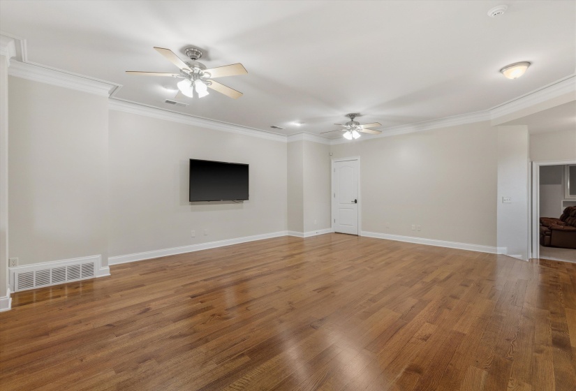 8676 OLD CREEK RD, Unincorporated, Tennessee 38125, 5 Bedroom Bedrooms, 14 Room Rooms,4.2 BathroomBathrooms,Residential,For Sale,OLD CREEK,0,10229334