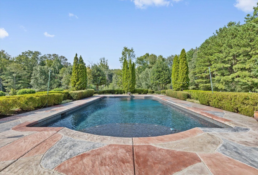 8676 OLD CREEK RD, Unincorporated, Tennessee 38125, 5 Bedroom Bedrooms, 14 Room Rooms,4.2 BathroomBathrooms,Residential,For Sale,OLD CREEK,0,10229334