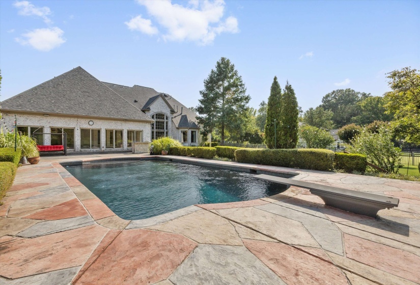 8676 OLD CREEK RD, Unincorporated, Tennessee 38125, 5 Bedroom Bedrooms, 14 Room Rooms,4.2 BathroomBathrooms,Residential,For Sale,OLD CREEK,0,10229334