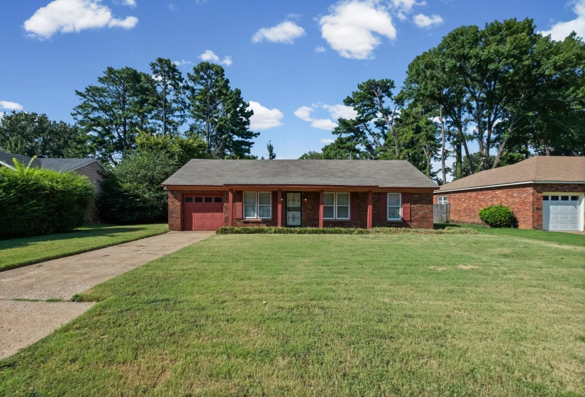 1742 SAN BERNARDO AVE, Memphis, Tennessee 38116, 3 Bedroom Bedrooms, 6 Room Rooms,1.1 BathroomBathrooms,Residential,For Sale,SAN BERNARDO,0,10229335