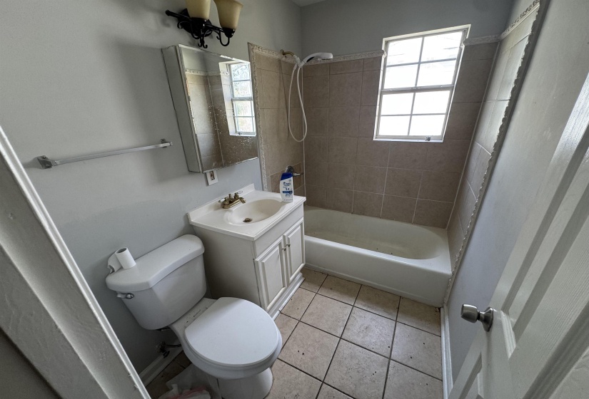 4498 SUNCREST DR, Memphis, Tennessee 38127, 3 Bedroom Bedrooms, 6 Room Rooms,1 BathroomBathrooms,Residential,For Sale,SUNCREST,0,10229337
