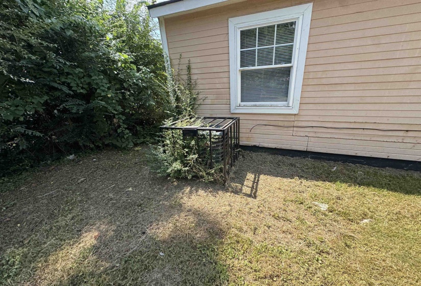 4498 SUNCREST DR, Memphis, Tennessee 38127, 3 Bedroom Bedrooms, 6 Room Rooms,1 BathroomBathrooms,Residential,For Sale,SUNCREST,0,10229337