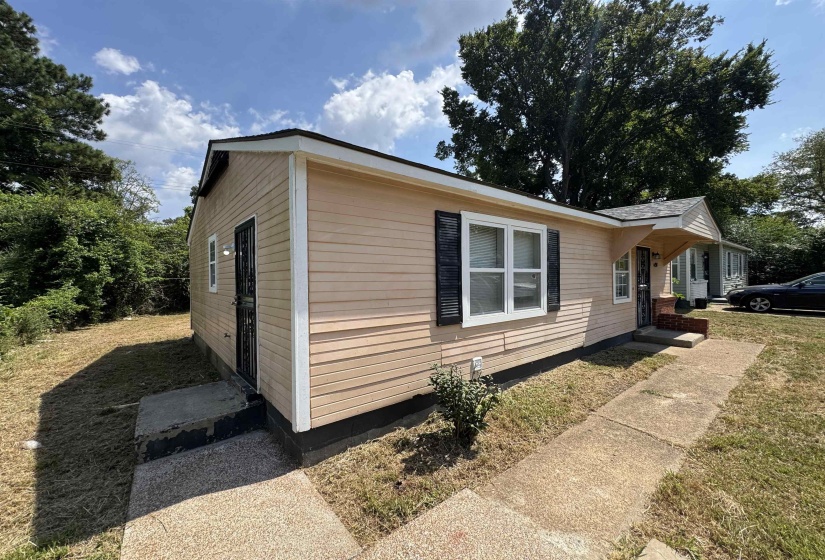 4498 SUNCREST DR, Memphis, Tennessee 38127, 3 Bedroom Bedrooms, 6 Room Rooms,1 BathroomBathrooms,Residential,For Sale,SUNCREST,0,10229337