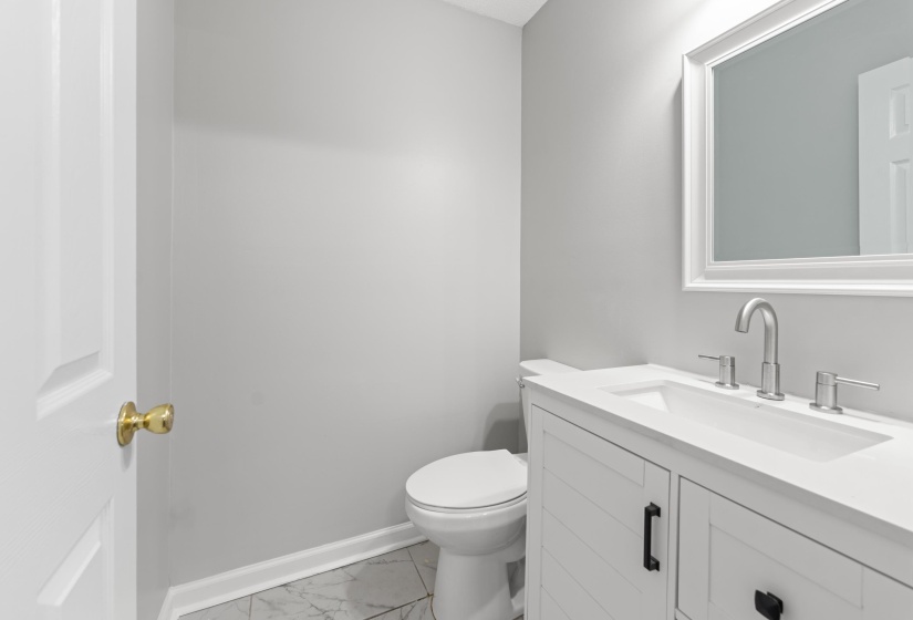 1673 CAMILLE WAY, Memphis, Tennessee 38016, 3 Bedroom Bedrooms, 6 Room Rooms,2.1 BathroomBathrooms,Residential,For Sale,CAMILLE,0,10229338