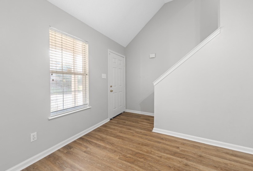1673 CAMILLE WAY, Memphis, Tennessee 38016, 3 Bedroom Bedrooms, 6 Room Rooms,2.1 BathroomBathrooms,Residential,For Sale,CAMILLE,0,10229338