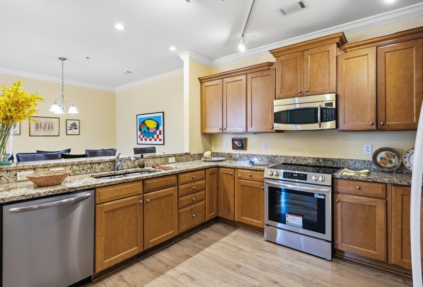 3520 CENTRAL AVE, Memphis, Tennessee 38111, 3 Bedroom Bedrooms, 6 Room Rooms,3.1 BathroomBathrooms,Residential,For Sale,CENTRAL,0,10229357
