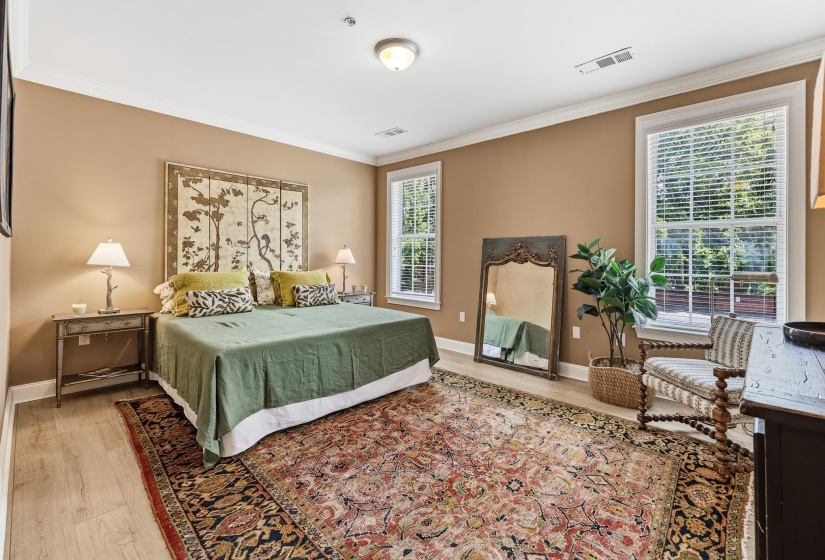 3520 CENTRAL AVE, Memphis, Tennessee 38111, 3 Bedroom Bedrooms, 6 Room Rooms,3.1 BathroomBathrooms,Residential,For Sale,CENTRAL,0,10229357