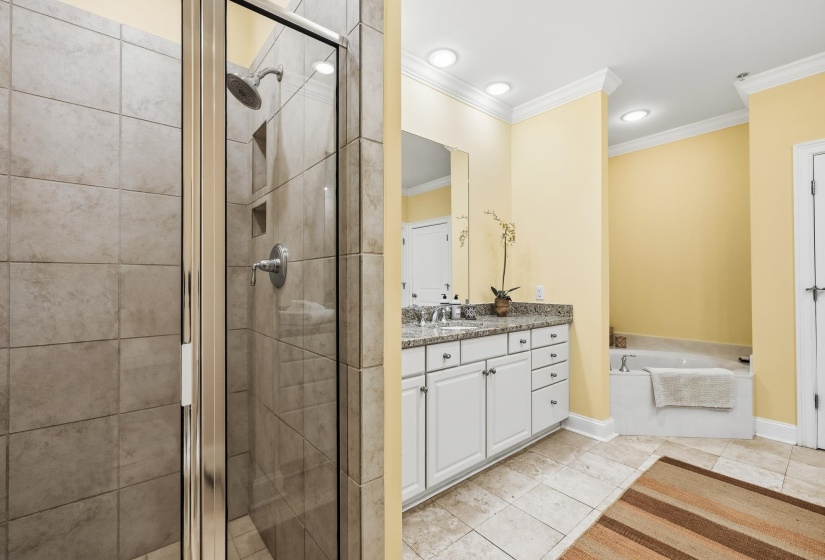 3520 CENTRAL AVE, Memphis, Tennessee 38111, 3 Bedroom Bedrooms, 6 Room Rooms,3.1 BathroomBathrooms,Residential,For Sale,CENTRAL,0,10229357
