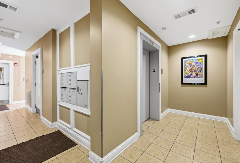 3520 CENTRAL AVE, Memphis, Tennessee 38111, 3 Bedroom Bedrooms, 6 Room Rooms,3.1 BathroomBathrooms,Residential,For Sale,CENTRAL,0,10229357