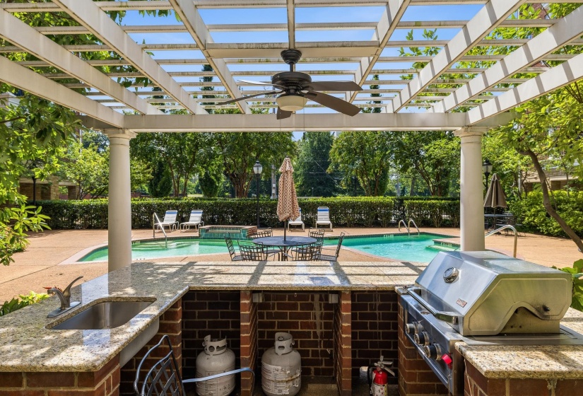 3520 CENTRAL AVE, Memphis, Tennessee 38111, 3 Bedroom Bedrooms, 6 Room Rooms,3.1 BathroomBathrooms,Residential,For Sale,CENTRAL,0,10229357