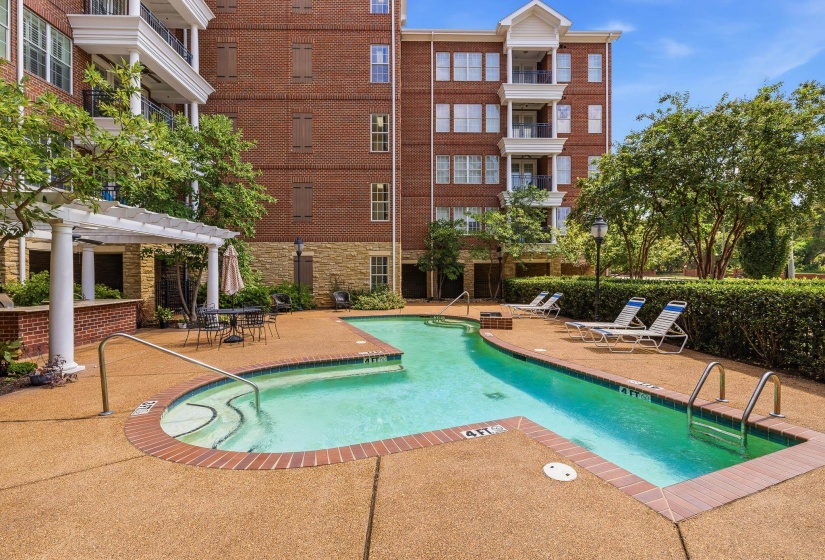 3520 CENTRAL AVE, Memphis, Tennessee 38111, 3 Bedroom Bedrooms, 6 Room Rooms,3.1 BathroomBathrooms,Residential,For Sale,CENTRAL,0,10229357
