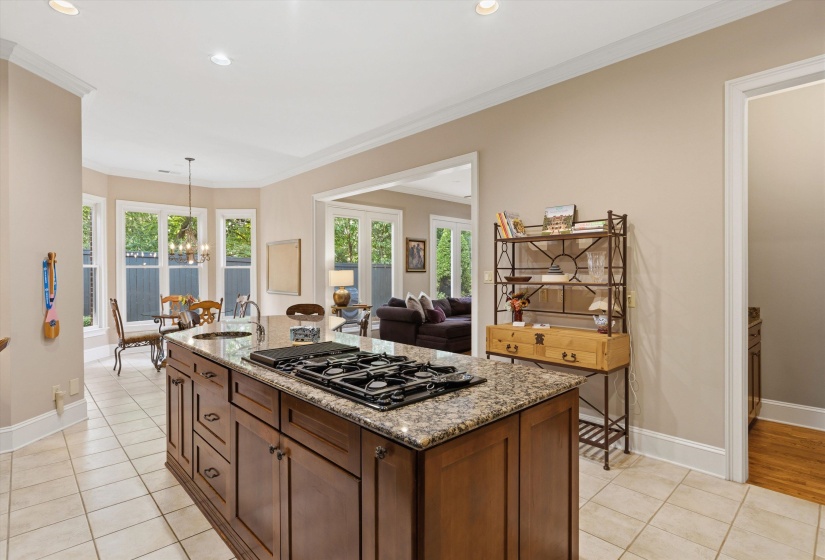 4639 PERKINS MANOR CV, Memphis, Tennessee 38117, 5 Bedroom Bedrooms, 11 Room Rooms,4.1 BathroomBathrooms,Residential,For Sale,PERKINS MANOR,0,10229358