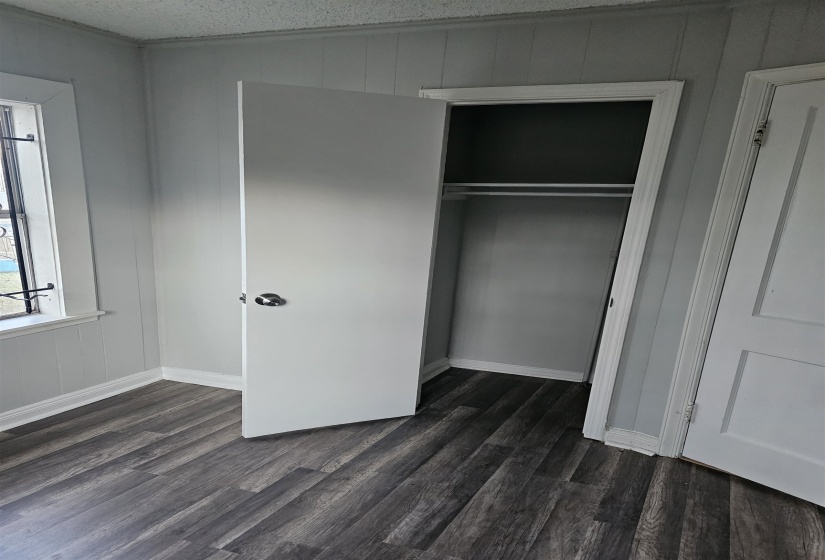 2105 FARRINGTON ST, Memphis, Tennessee 38109, 2 Bedroom Bedrooms, 2 Room Rooms,1 BathroomBathrooms,Residential,For Sale,FARRINGTON,0,10229359